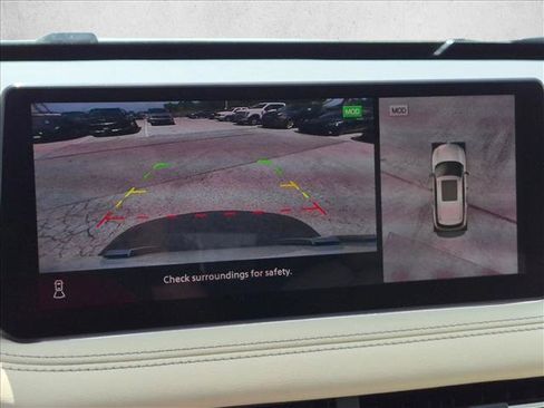 Used 2025 INFINITI QX60 Luxe w/ Cargo Package FWD image 10