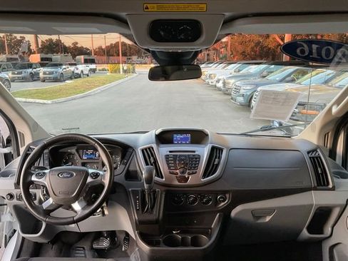 Used 2016 Ford Transit 150 XLT image 18