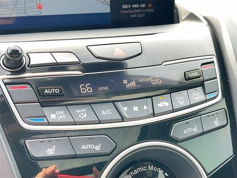 Used 2023 Acura RDX w/ Technology Package image 16