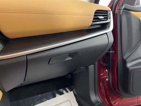 Used 2023 Nissan Rogue Platinum w/ Platinum Premium Package image 40