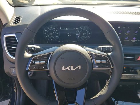 New 2026 Kia Seltos EX w/ EX Sunroof Package image 11