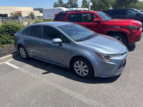 Used 2022 Toyota Corolla LE FWD image 20