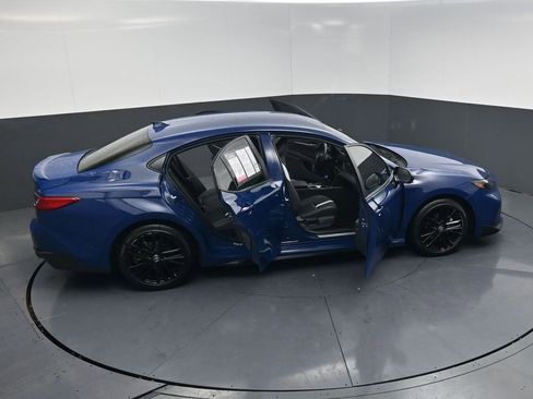 Used 2025 Toyota Camry SE image 23