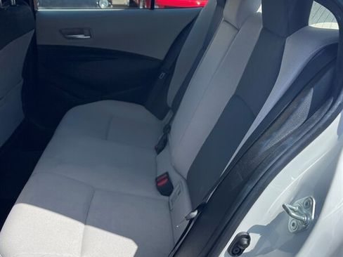 Used 2021 Toyota Corolla LE FWD image 14