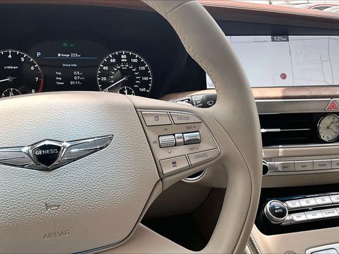 Used 2021 Genesis G90 5.0 Ultimate RWD image 23