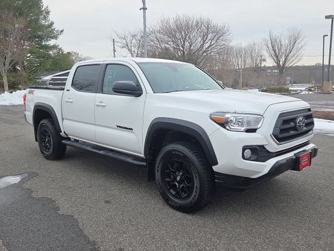 Certified 2023 Toyota Tacoma SR5 w/ SX Package image 4