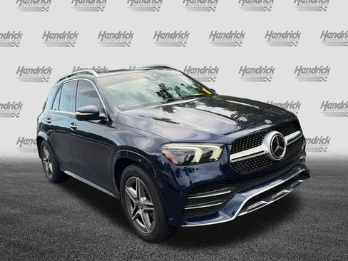 Used 2021 Mercedes-Benz GLE 450 4MATIC image 2