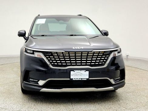 Used 2024 Kia Carnival SX image 2