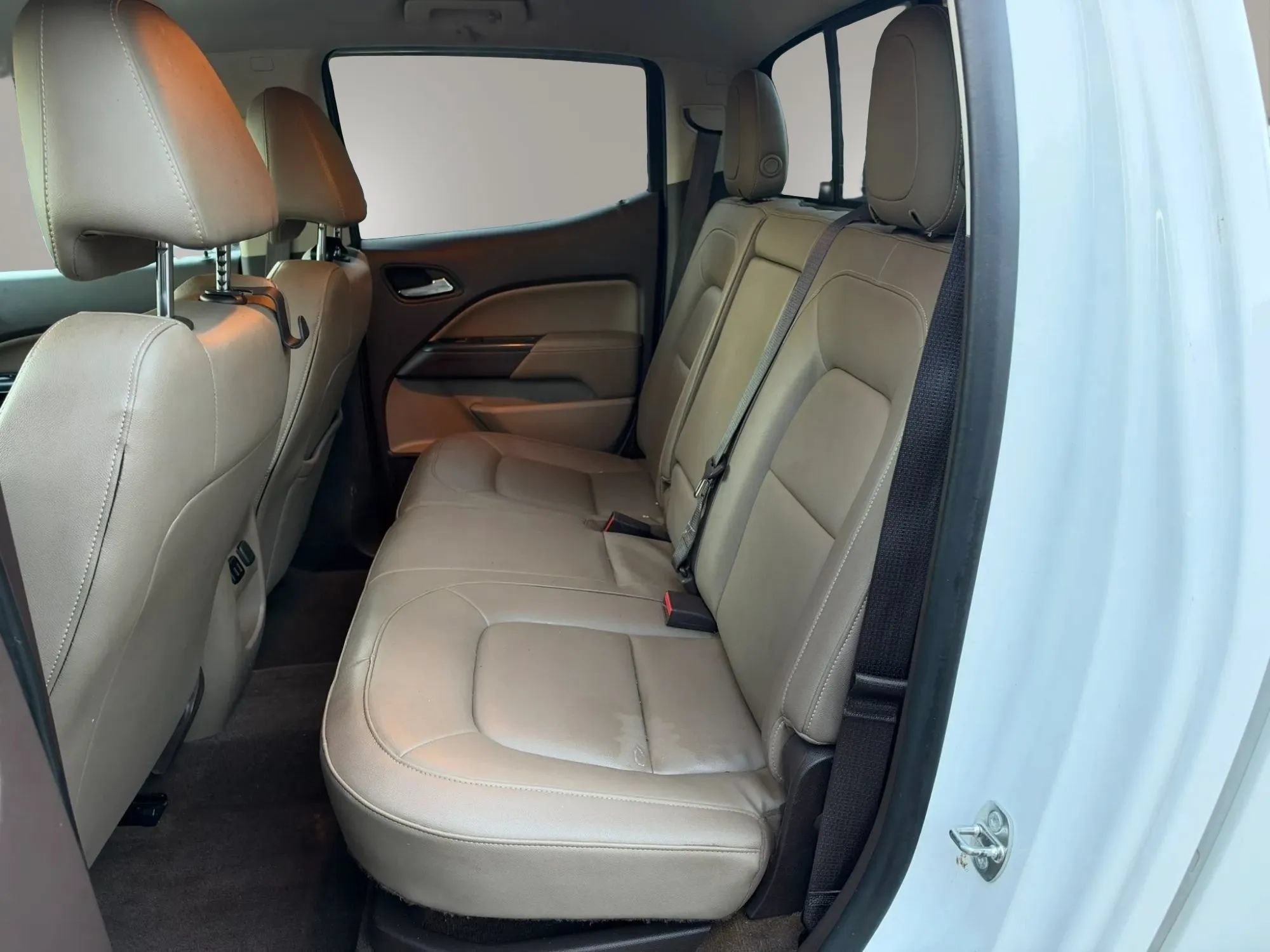 Used 2016 GMC Canyon SLT w/ Driver Alert Package RWD image 18
