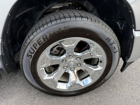 Used 2021 RAM 1500 Big Horn AWD/4WD image 12