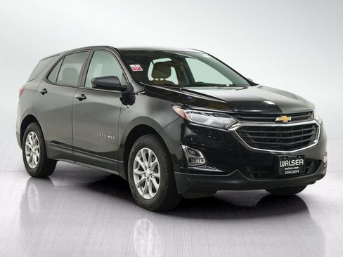 Used 2021 Chevrolet Equinox LS w/ LS Convenience Package AWD/4WD image 7