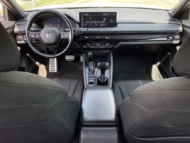Used 2024 Honda Accord Sport image 10
