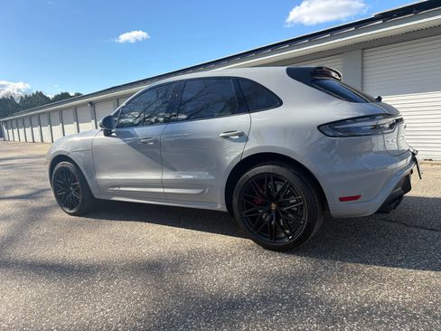 Certified 2022 Porsche Macan GTS AWD/4WD image 5