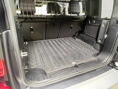 Used 2024 Land Rover Defender 110 S AWD/4WD image 25