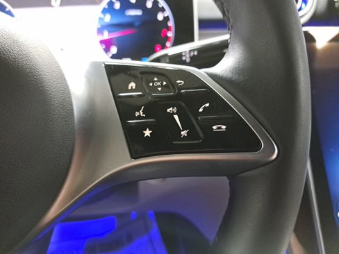 Certified 2025 Mercedes-Benz C 300 Sedan image 20