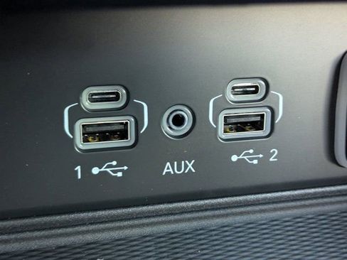 New 2025 Jeep Grand Cherokee Altitude AWD/4WD image 20