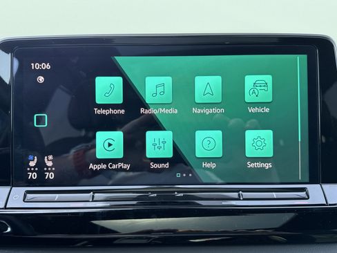 Used 2024 Volkswagen Atlas Cross Sport SEL Premium R-Line image 64