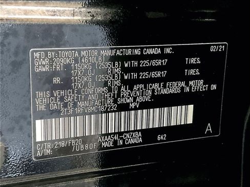 Used 2021 Toyota RAV4 LE AWD/4WD image 35