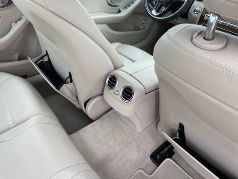 Used 2015 Mercedes-Benz C 300 4MATIC Sedan w/ Premium 1 Package image 48