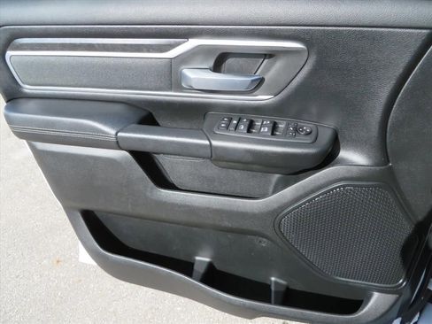 Used 2021 RAM 1500 Big Horn image 28