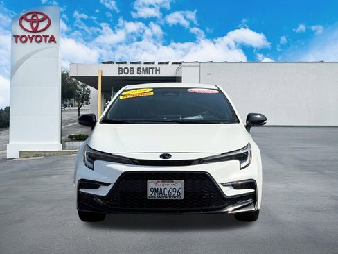 Certified 2024 Toyota Corolla SE FWD image 3