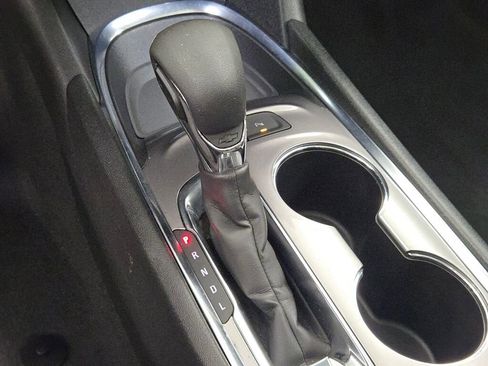 Used 2024 Chevrolet Malibu LT image 31