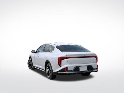 New 2026 Kia K4 GT-Line FWD image 4
