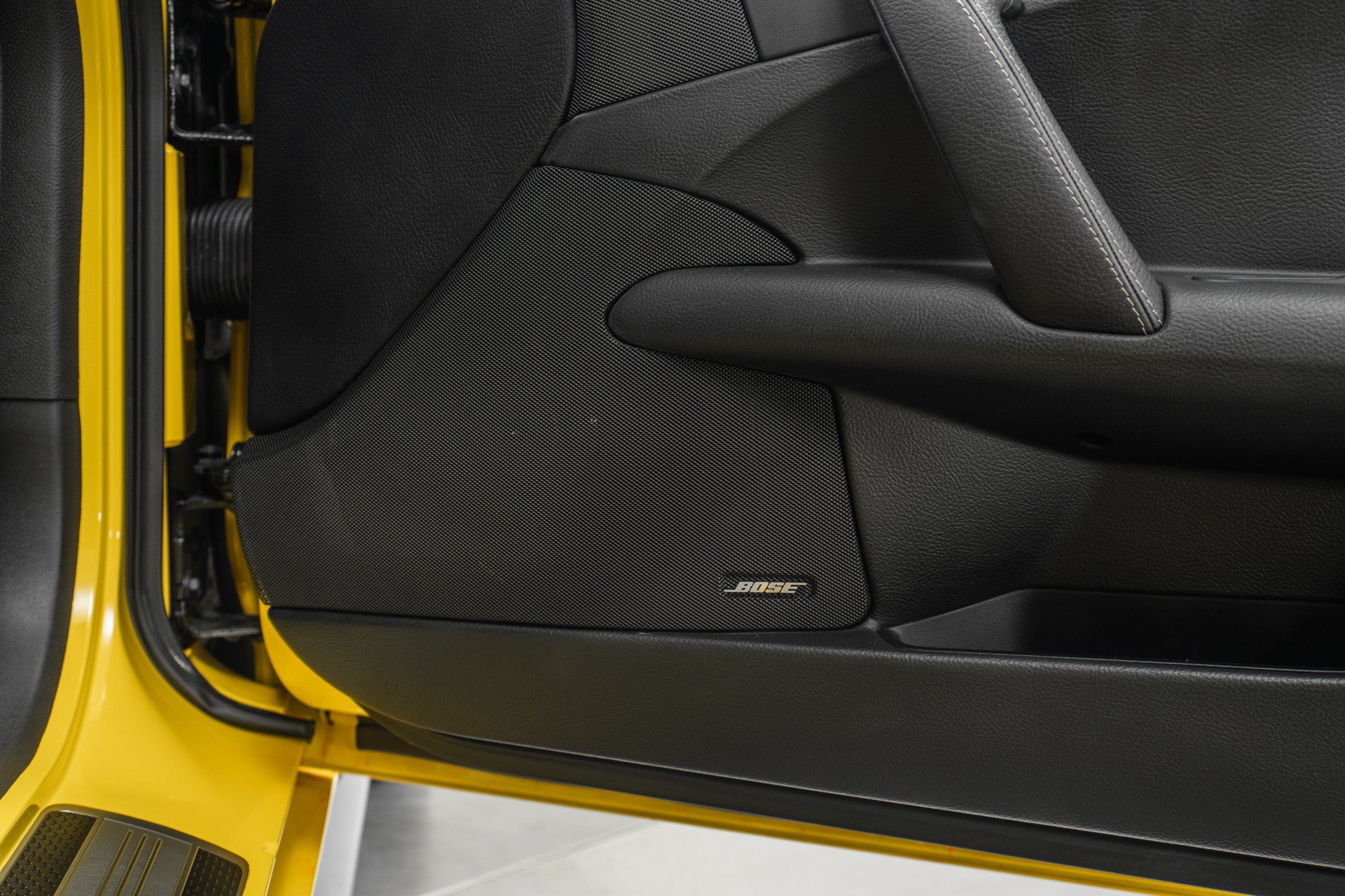 Used 2010 Chevrolet Corvette ZR1 w/ Preferred Equipment Group RWD image 44