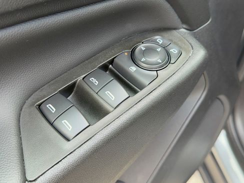 Certified 2024 Chevrolet Equinox LT FWD image 15