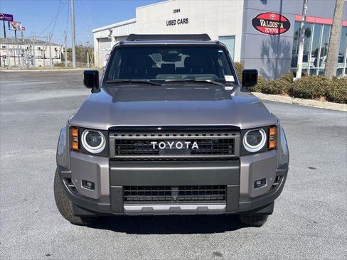 Certified 2024 Toyota Land Cruiser image 8