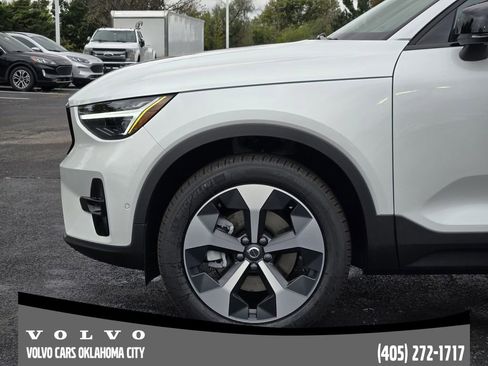 New 2026 Volvo XC40 B5 Plus w/ Protection Package Premier image 6