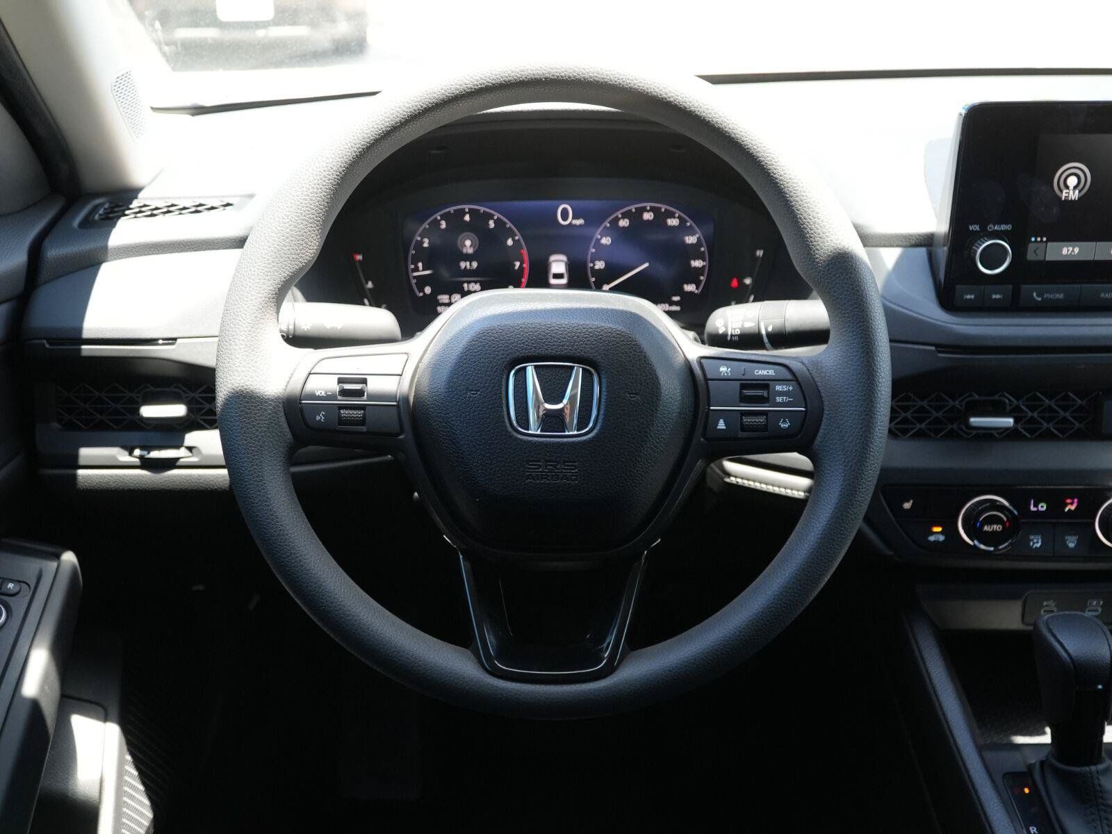 Used 2025 Honda Accord SE image 22