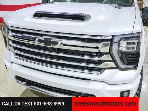 Used 2024 Chevrolet Silverado 2500 High Country w/ High Country Premium Package image 27