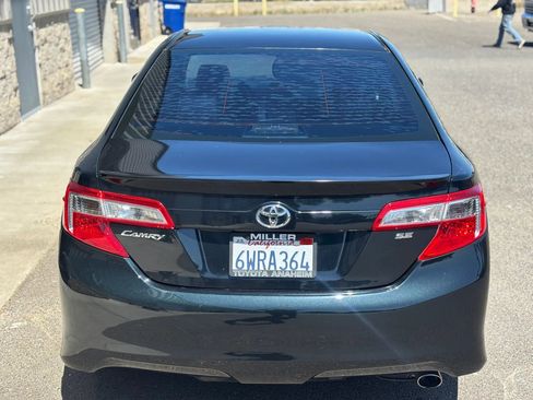 Used 2012 Toyota Camry SE image 4