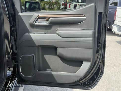Used 2023 Chevrolet Silverado 1500 RST AWD/4WD image 35