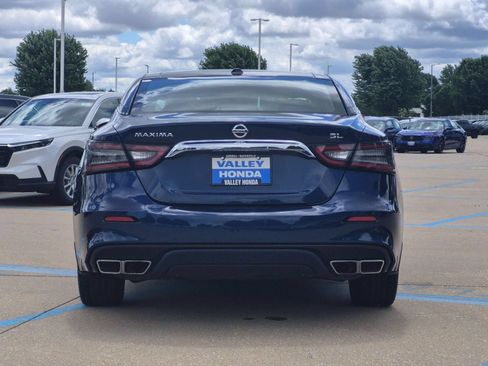 Used 2019 Nissan Maxima 3.5 SL w/ Floor Mat Group FWD image 7