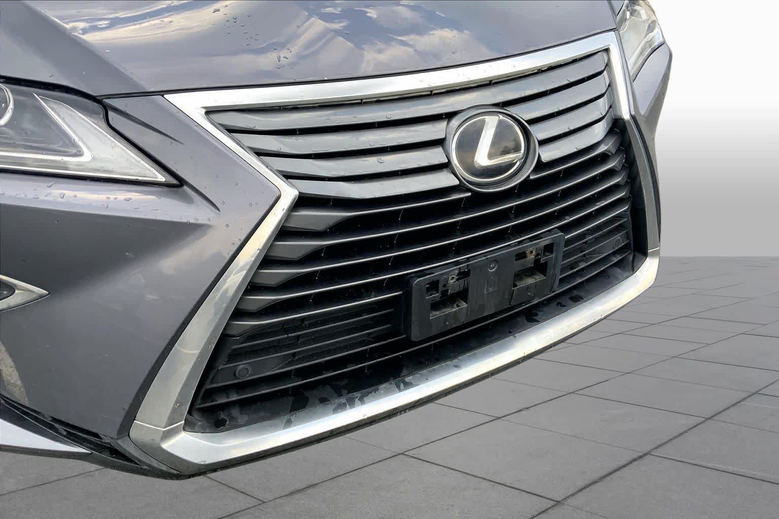 Used 2018 Lexus RX 350L AWD image 30