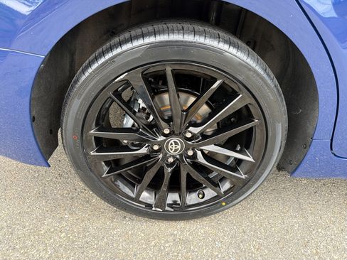 Used 2024 Toyota Camry XSE FWD image 17