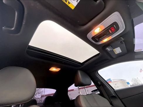 Certified 2022 Hyundai Elantra N Line image 23