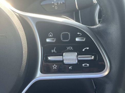 Certified 2022 Mercedes-Benz GLC 300 image 39