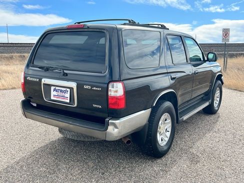 Used 2002 Toyota 4Runner SR5 image 5