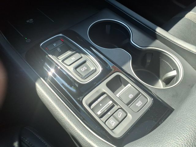 Used 2025 Honda Pilot Touring image 22