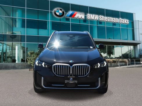 Used 2026 BMW X5 sDrive40i w/ Parking Assistance Package RWD image 2