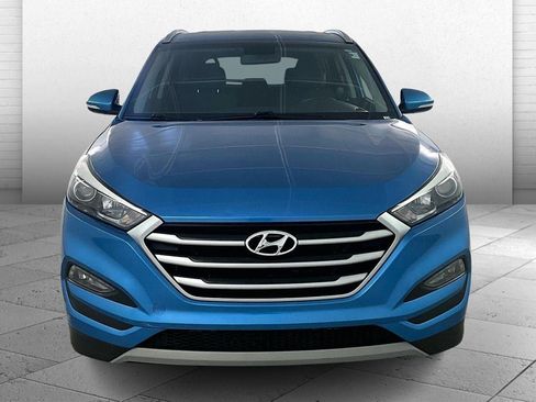 Used 2018 Hyundai Tucson Sport image 2