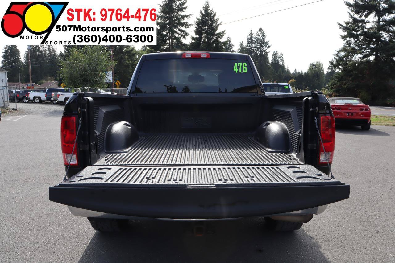 Used 2014 RAM 1500 ST w/ SXT Appearance Group AWD/4WD image 17