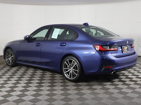 Used 2022 BMW 330i xDrive 330i xDrive w/ Convenience Package image 8