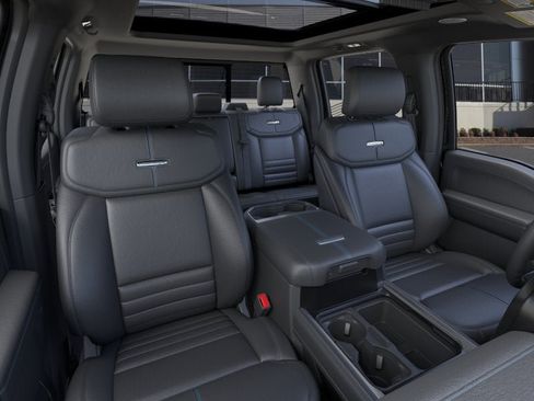 New 2026 Ford F250 Platinum AWD/4WD image 32