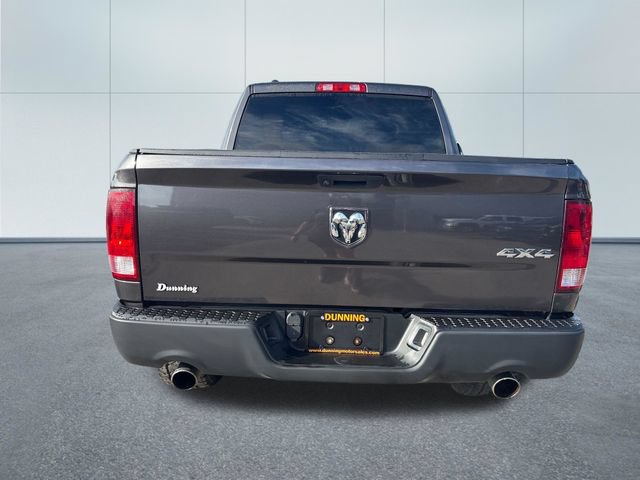 Used 2019 RAM 1500 Express w/ Express Value Package AWD/4WD image 3