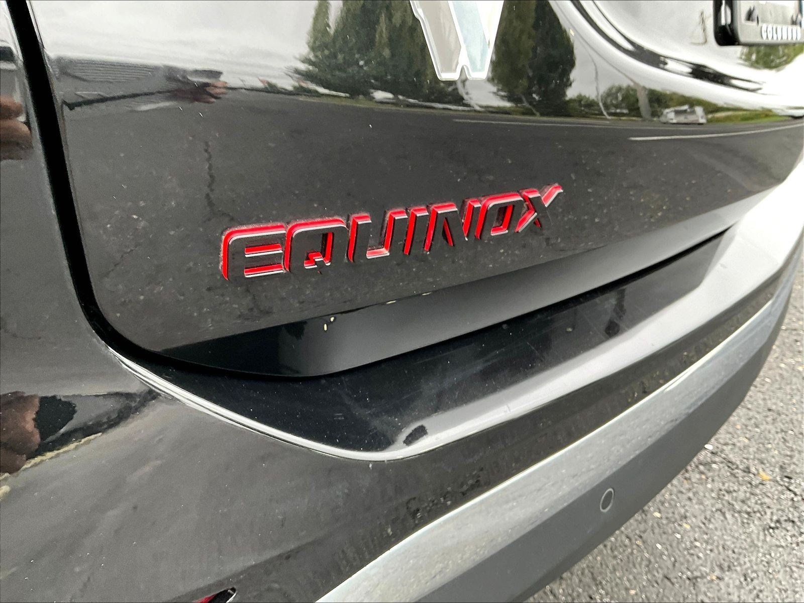 Used 2019 Chevrolet Equinox LT FWD image 24