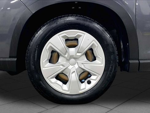 Used 2020 Subaru Forester AWD/4WD image 11